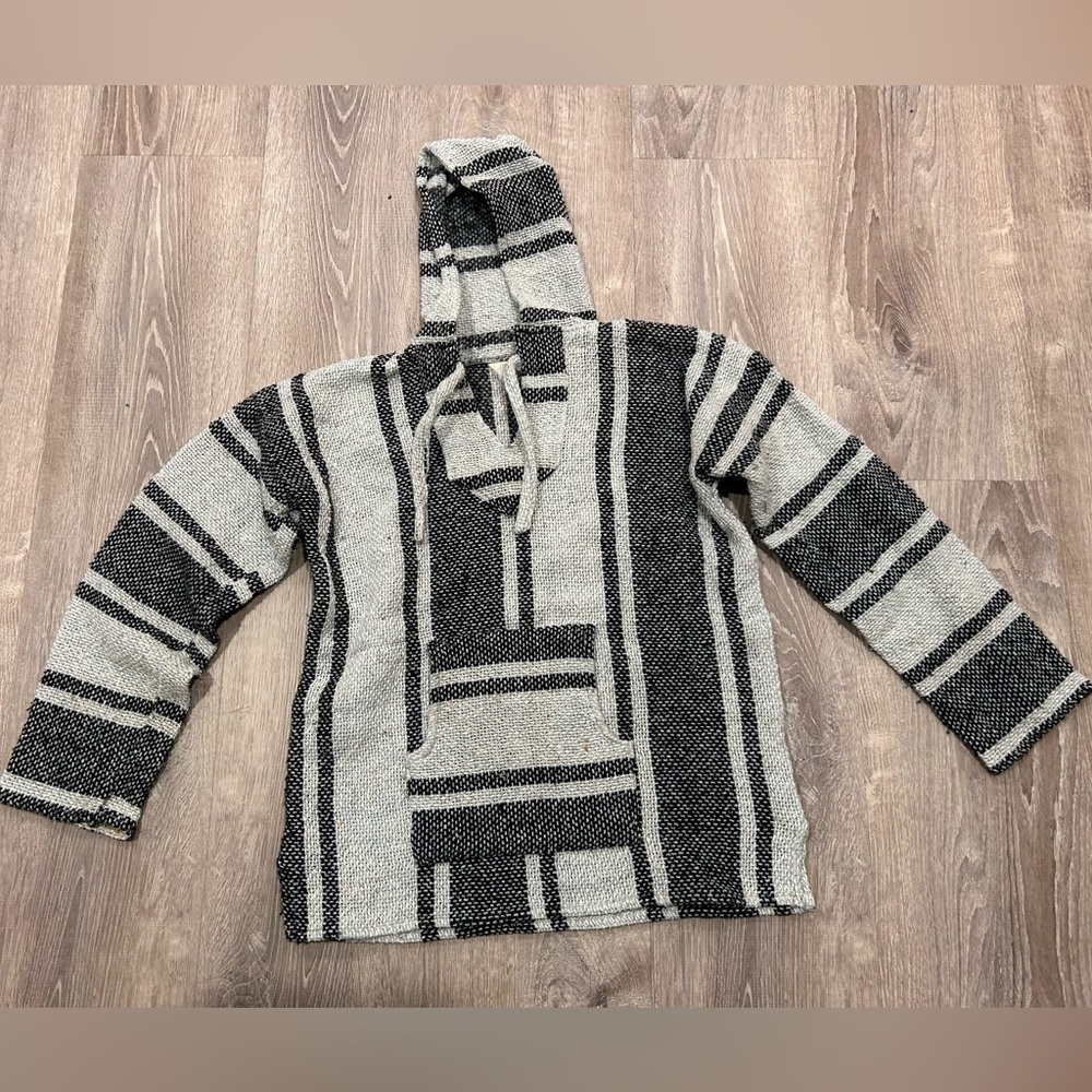 Baja Hoodie (unisex medium). Perfect for Summer! - Picture 2 of 4